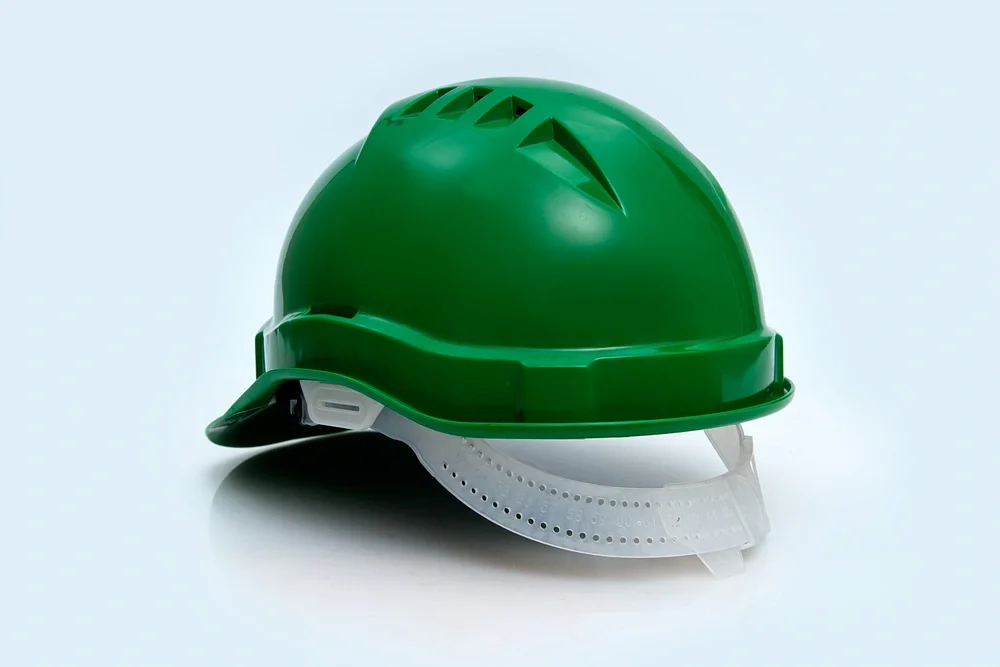 Каска защитная ЕЛАНПЛАСТ ЕВРОПА зеленая (ленточное оголовье) - фото 4