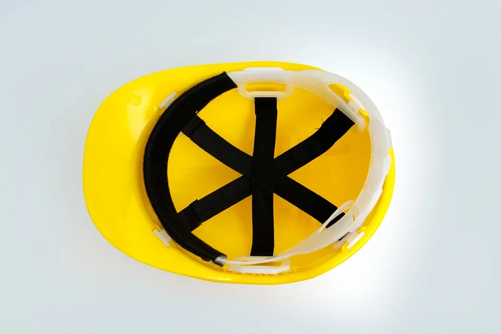 Каска защитная ЕЛАНПЛАСТ ЕВРОПА желтая (ленточное оголовье) - фото 10