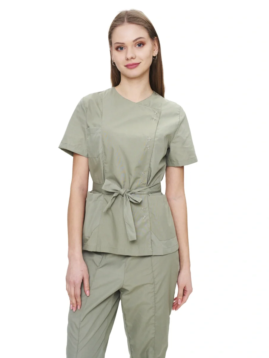 Костюм женский "Юмелия" зеленый воск (АКЦИОННАЯ ЦЕНА 20% с 01.02 по 15.02.26) - фото 1